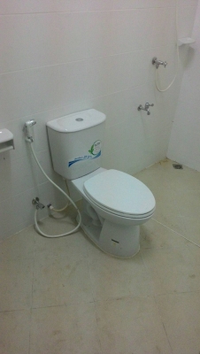 ขายและให้เช่าตึกสภาพสวย ทำเลดี ตึกสองชั้นสองคูหา มีระเบียงชั้นสอง ด้านหลัง วิวดีมาก สภาพสวยพร้อมใช้งานได้ทันที ผ่อนสบาย ๆ กับธนาคารกสิกรไทย ได้ครับ พิเศษ จองวันนี้ แจกทองคำฟรี 1 บาท.