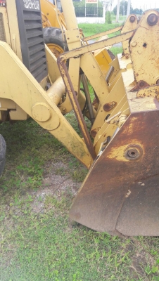 Catterpillar 428B ตักหน้าขุดหลัง บูมสไลท์ บุ้งกี๋เปิดล่างได้ เก่านอกใช้นอย(เอกสารอินวอยส์)