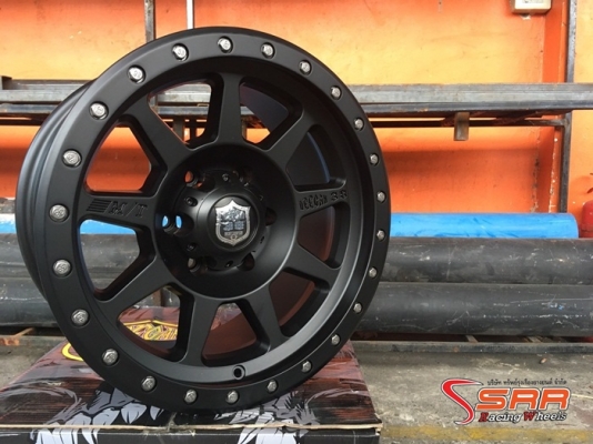 ล้อแม็กซ์ MICKEY THOMPSON DEEGAN 38 ขอบ17 นิ้ว วงละ 7,800 บาท