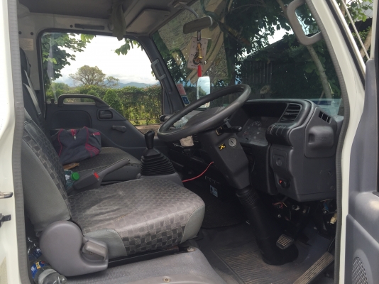 Isuzu NPR 130แรง ห้างแท้ปี51 ยาว5เมตร เอฟหน้าหลัง เพาเวอร แอรเย้น เล่มพร้อมโอน