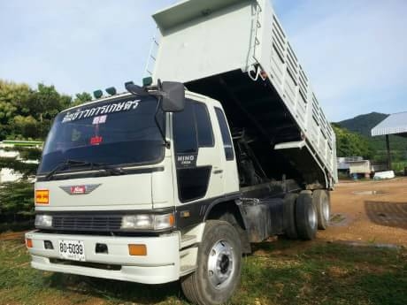 ขายรถสิบล้อเดี่ยว ดั้ม hino 3 m สภาพสวย เครื่องเดิม เกียร์เดิม คัสซีสวย