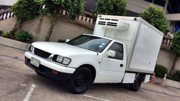 ISUZU SPARK EX 2.5 TURBO ISUZU SPARK EX 2.5 TURBO
