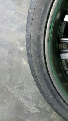 ** ราคา 18,000 ** แม็กกระบะขอบ 24 พร้อมยาง 295 35R24 พร้อมใช้งาน ** ราคา 18,000 ** แม็กกระบะขอบ 24 พร้อมยาง 295 35R24 พร้อมใช้งาน