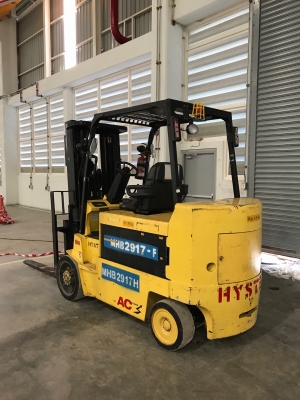 ขายรถไฟฟ้า4.5 hyster ยกได้5ตัน แบตร 100\%ถูกๆ