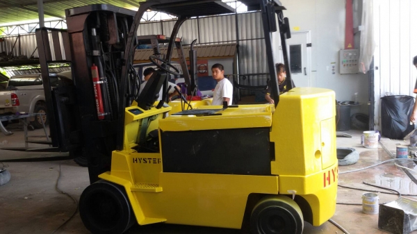 ขายรถไฟฟ้า4.5 hyster ยกได้5ตัน แบตร 100\%ถูกๆ