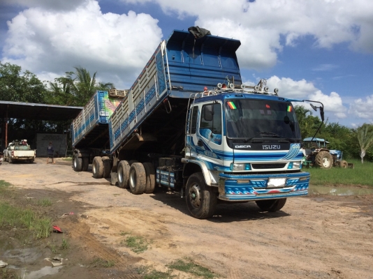 ขายIsuzu 270ปี48ดั๊มแม่ลูก สภาพพร้อมใช้ ติดต่อคุณอ๊อฟพิจิตร086-737-9991