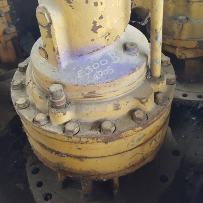 โป๊ะสวิง CAT E300B เก่านอกญี่ปุ่นสวยเดิม 70,000 บาท