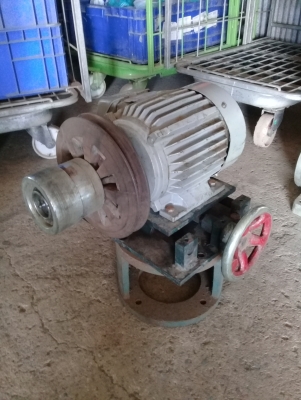 มอเตอร์ปรับรอบด้วยสายพาน2แรง3เฟส