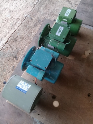 มอเตอร์สภาพใหม่ไฟ2สาย 220 โวล