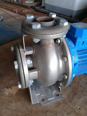 ปั้มน้ำคุณภาพดี 2 ลูก 2 ขนาด 10 แรงและ 5.5 แรงไฟ3เฟส