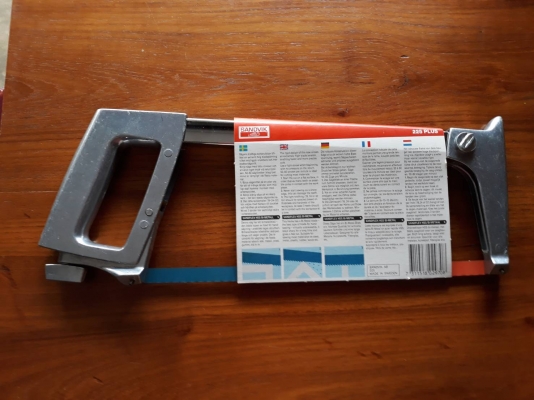 ขายเลื่อยเหล็กSANDVIK 225 BAHCO PLUS MADE IN SWEDEN.ใหม่เก่าเก็บ