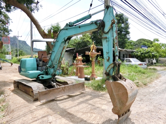 KOMATSU 40-7 ขนาดPC-40 รถเก่านอกแท้มีเอกสารอินวอย ☎️สนใจติดต่อ 085-5632278 <ราคาต่อรองได้> KOMATSU 40-7 ขนาดPC-40 รถเก่านอกแท้มีเอกสารอินวอย ☎️สนใจติดต่อ 085-5632278 <ราคาต่อรองได้>