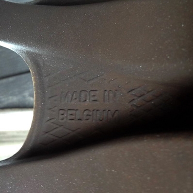 ฝาเบียร์ ใส่เอสคลาส Made in Belgium ET51 น้ำหนักเบา ไม่มีคดดุ้งซ่อมแตก ตจว จัดส่งถึงบ้านครับ ฝาเบียร์ ใส่เอสคลาส Made in Belgium ET51 น้ำหนักเบา ไม่มีคดดุ้งซ่อมแตก ตจว จัดส่งถึงบ้านครับ