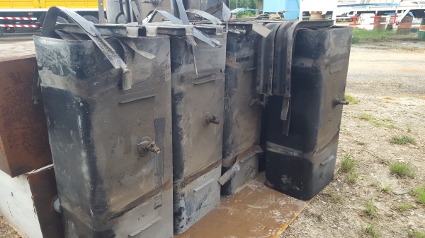 โทร 081-7855503