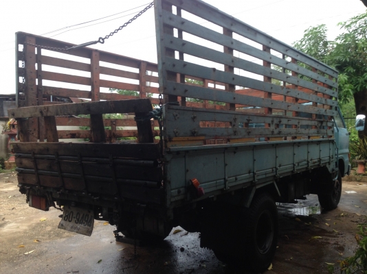 ขายรถ 6 ล้อกระบะ อีซูซุ ขายรถ 6 ล้อกระบะ อีซูซุ