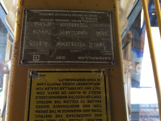 รถเกรด แคท CAT 140G#72V12190  มีเอกสารพร้อมเล่มทะเบียน ราคา 2350000 บาท สนใจติดต่อ 081-9652321