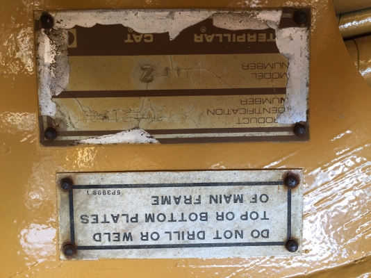 รถเกรด แคท CAT 140G#72V12190  มีเอกสารพร้อมเล่มทะเบียน ราคา 2350000 บาท สนใจติดต่อ 081-9652321