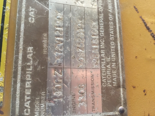 รถเกรด แคท CAT 140G#72V12190  มีเอกสารพร้อมเล่มทะเบียน ราคา 2350000 บาท สนใจติดต่อ 081-9652321