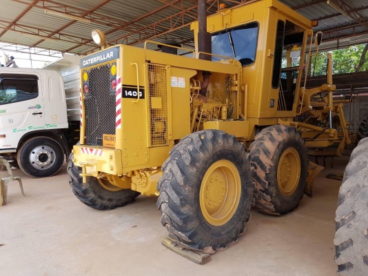 รถเกรด แคท CAT 140G#72V12190  มีเอกสารพร้อมเล่มทะเบียน ราคา 2350000 บาท สนใจติดต่อ 081-9652321