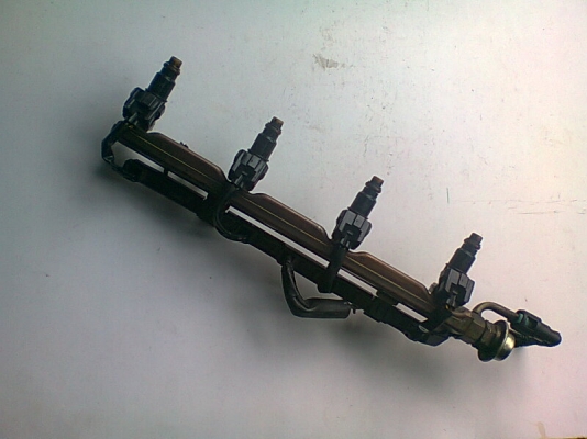 หัวฉีด K20 9 รู พร้อมรางปลั๊กครบ