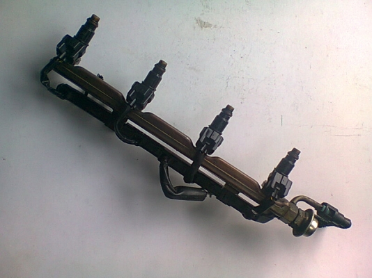 หัวฉีด K20 9 รู พร้อมรางปลั๊กครบ