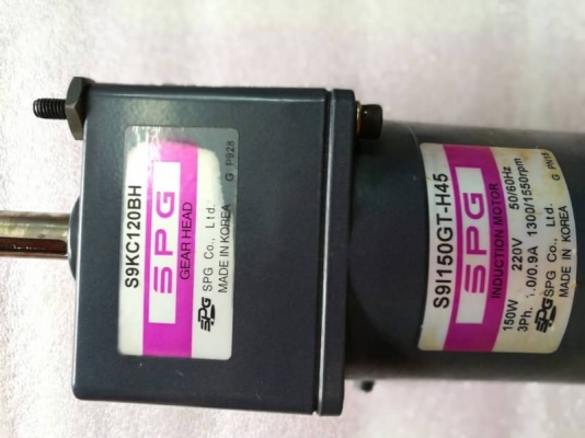 1300 บ..ส่งฟรี โทร 083-2000058LINE ID: line832923 มอเตอร์เกียร์ยี่ห้อ SPG ขนาด 150W 220V อัตราทด 1:120ทดแล้วหมุนที่ 11รอบ/นาที 1300 บ..ส่งฟรี โทร 083-2000058LINE ID: line832923 มอเตอร์เกียร์ยี่ห้อ SPG ขนาด 150W 220V อัตราทด 1:120ทดแล้วหมุนที่ 11รอบ/นาที