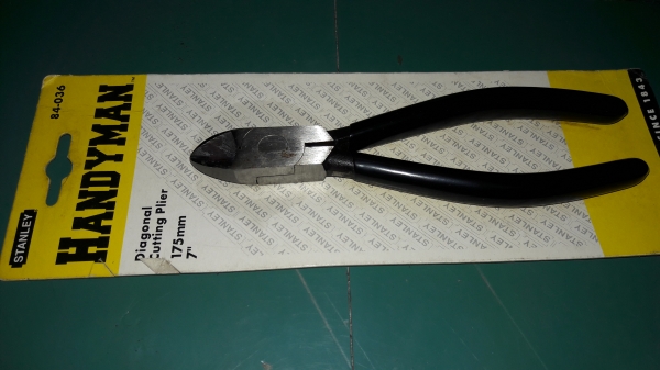 ขายคีมตัดสายไฟSTANLEY HANDYMAN made in Usa. งานเก่าเก็บเมกา