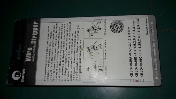 ขายคีมปอกสายไฟAUTO King Eagle. Made in Taiwan. งานดีเก่าเก็บ ขายคีมปอกสายไฟAUTO King Eagle. Made in Taiwan. งานดีเก่าเก็บ