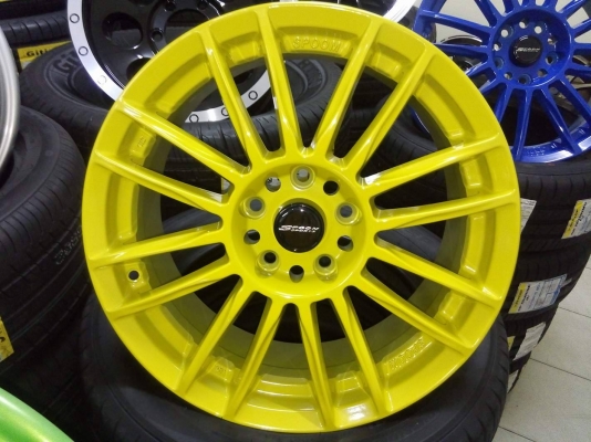 ลดแหลกล้อใหม่สปูน ขอบ 17 ใส่รถ 5 รู 114 สี่วง 6900 บาท