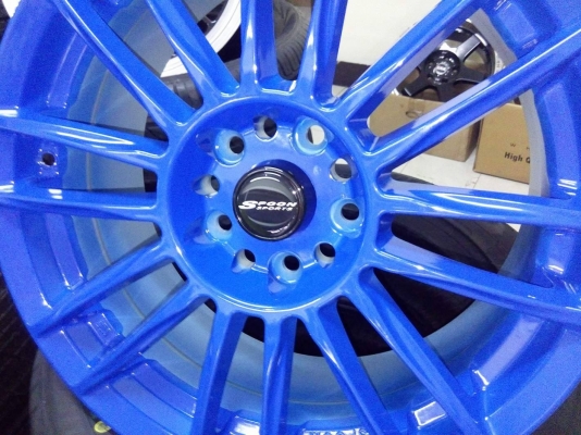 ลดแหลกล้อใหม่สปูน ขอบ 17 ใส่รถ 5 รู 114 สี่วง 6900 บาท