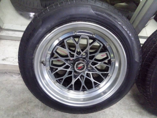 แม็กเลนโซ่ 15 กว้าง 8 พร้อมยาง pirelli ปี 15