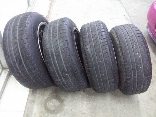 แม็กเลนโซ่ 15 กว้าง 8 พร้อมยาง pirelli ปี 15