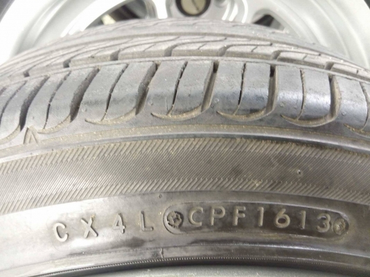 RF1 ขอบ 17 กว้าง 8 นิ้วครึ่ง พร้อมยางโตโย เจแปน