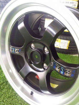 แม็กใหม่ te37 ขอบ 15 กว้าง 8 พอดีซุ้มล้อไม่ล้น กำลังสวย