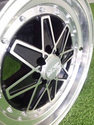 แม็กใหม่ XXR ลายอีควิป ขอบ 15 กว้าง 8 ราคา 11900 บาท