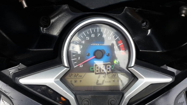 HONDA CBR250 ปี 2010 ABS แต่งเต็ม ราคาขายตัด