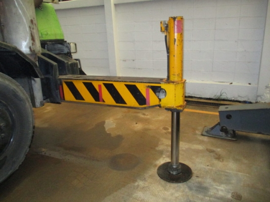 โปรโมชั่นสิ้นปี เคลียสต็อก ขายรถเครน Kato KR-10H  #2510609 ปี 1993 21,195 ชม สนใจ 061-4194021 NDT Thailand Line : 0614194021 พรภวิษย์