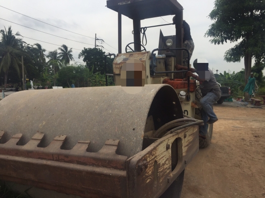 ขายรถบด อิงเกิ้ลโซเเลนมี2คัน เอกสารเล่มพร้อม