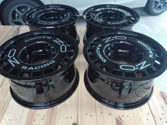 ล้อ OZ racing แท้ 15 กว้าง 8 ออฟ-5 6/139.7 ล้อ OZ racing แท้ 15 กว้าง 8 ออฟ-5 6/139.7