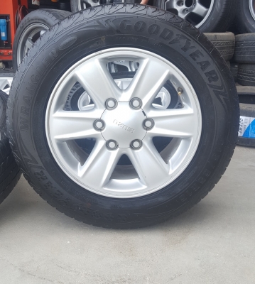 ขายล้อISUZU All New  16 พร้อมยางปี 16  4 ล้อ