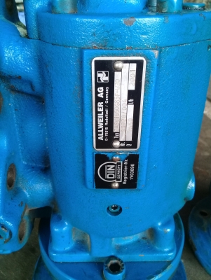 ปั้มน้ำมันแบบสกรู ปั้มน้ำมันแบบสกรู