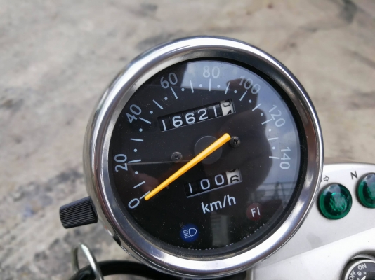 Van Van ปี14 รถวิ่งน้อย สวย ไม่ล้มชนแปะ พร้อมใช้งาน หายากต้องไวนา