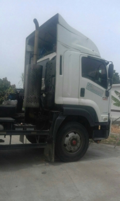 ขาย 10 ล้อ หัวลาก ISUZU 360 แรงม้า ปี 53 ขาย 10 ล้อ หัวลาก ISUZU 360 แรงม้า ปี 53