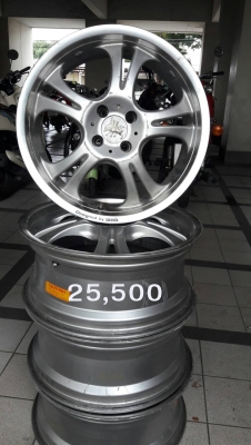 ขาย max มือสองยกชุด สวยมาก