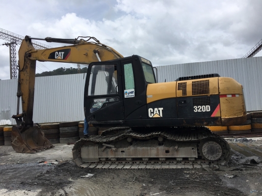 รถแบคโฮ CAT 320D ( กระบอกดำ. ) สนใจติดต่อ 081 - 6079515