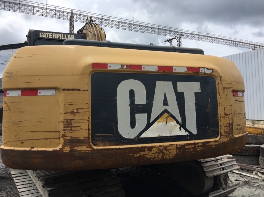 รถแบคโฮ CAT 320D ( กระบอกดำ. ) สนใจติดต่อ 081 - 6079515