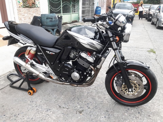 ขาย cb 400 ปี 1995 ทะเบียนแท้ โอนขนส่ง สภาพจบพร้อมออกทริป