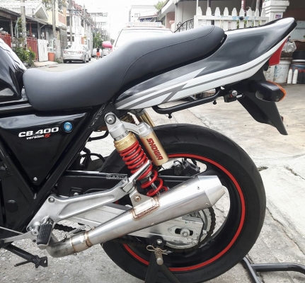 ขาย cb 400 ปี 1995 ทะเบียนแท้ โอนขนส่ง สภาพจบพร้อมออกทริป