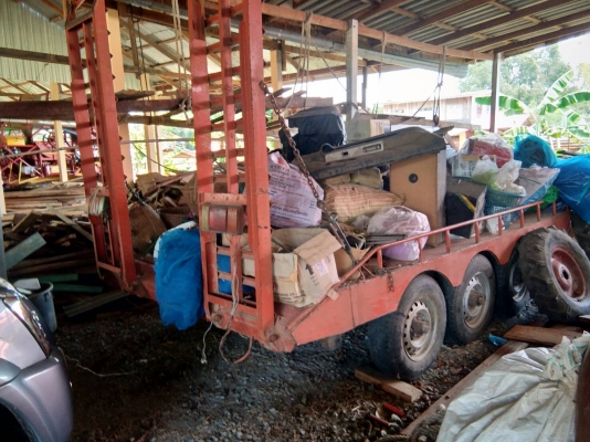 ขายรถเกี่ยวข้าว DC 95 PLUS ปี 56 ใช้งานได้ 1600 ชม  ได้เทลเลอร์พร้อมครับ