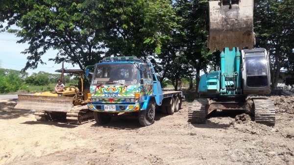 ขาย แบคโคร เทรนเลอ แทรคเตอร์ ขาย แบคโคร เทรนเลอ แทรคเตอร์